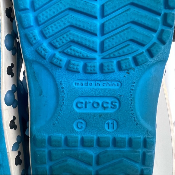 CROCS | blue Mickey Mouse w Velcro - Picture 2 of 7